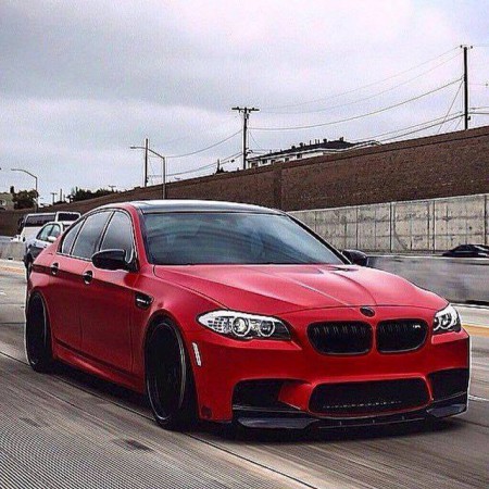 Červená je farba sily